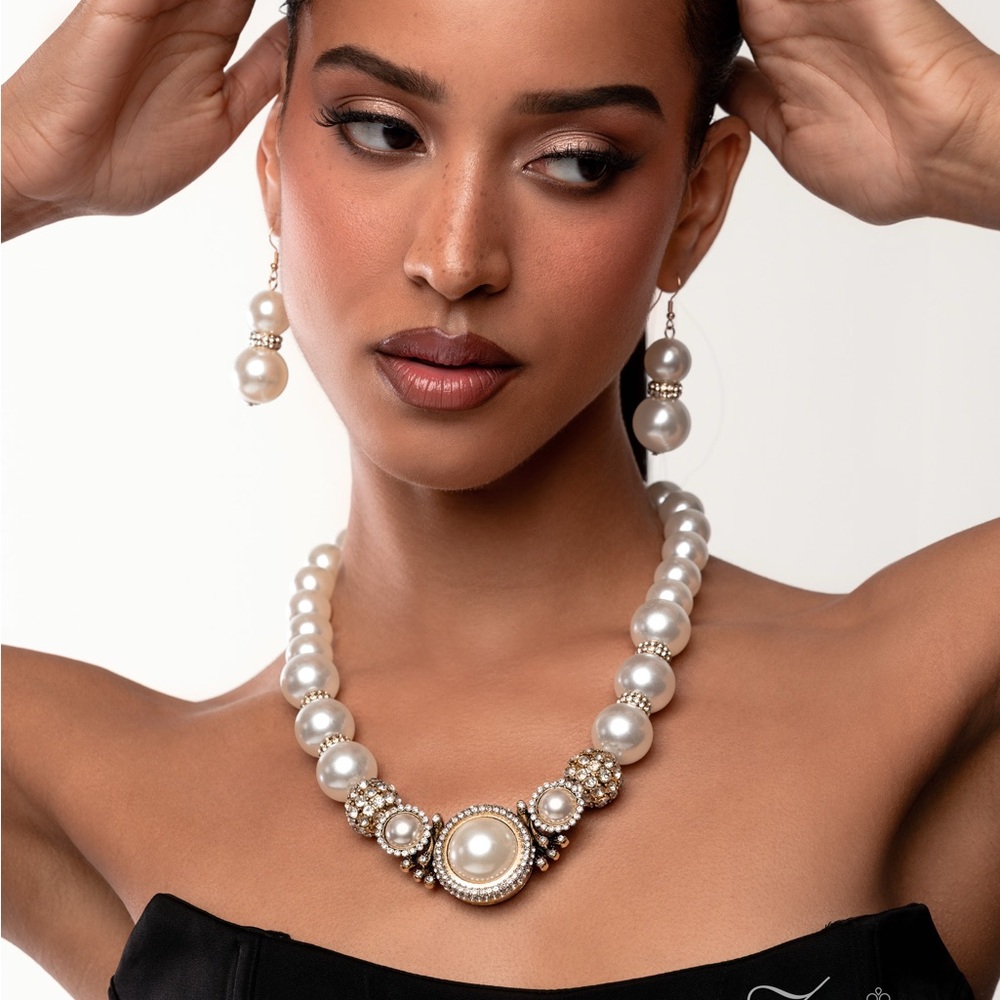 Zi Collection Paparazzi White Pearl Necklace and Earring Set